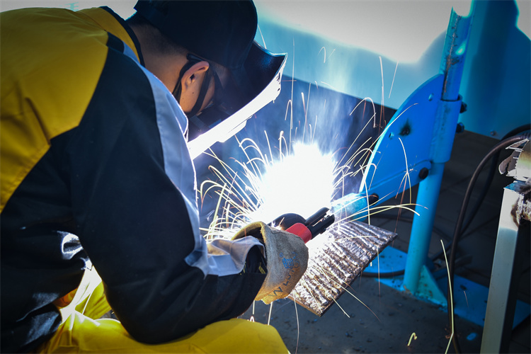 为什么都在转行学焊接？这几点你必须知道！